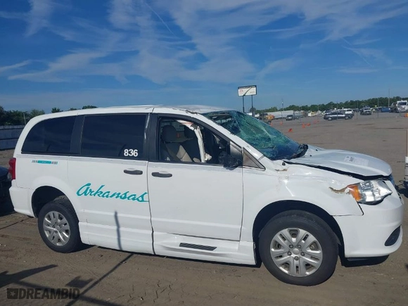 2019 Dodge Grand Caravan SE with VIN 2C7WDGBG7KR808178, listed as a IAAI auction lot 39601907 with 128,458 mi miles. Bid and sale history available at carsss.com. Image 13.