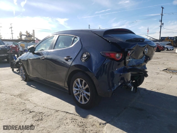2022 Mazda Mazda3 Hatchback 2.5 S with VIN JM1BPAJL6N1505707, listed as a Copart auction lot 67391702 with 9,578 mi miles. Bid and sale history available at carsss.com. Image 3.