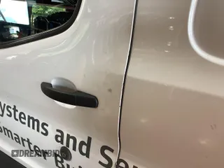 2019 Ford Transit с VIN 1FTYR1YG0KKB48172, выставлен на аукционе IAAI как лот 42702776 с пробегом 189 758 миль миль и . История ставок и продаж доступна на DreamBid. Изображение 14.