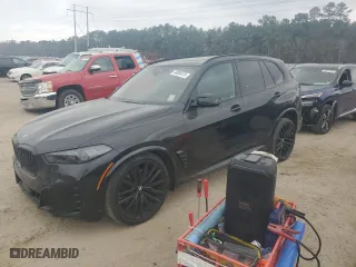 2024 BMW X5 sDrive40i with VIN 5UX13EU0XR9V29529, listed as a Copart auction lot 48866415 with 10,673 mi miles and Salvage Title. Bid and sale history available at carsss.com. Image 1.
