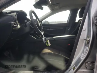 2021 Mazda 3 2.0 with VIN 3MZBPAA74MM203513, listed as a Copart auction lot 53690645 with 40,986 mi miles and Non Repairable. Bid and sale history available at DreamBid. Image 7.
