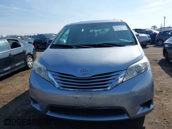 2016 Toyota Sienna LE AAS with VIN 5TDKK3DC2GS750211, listed as a IAAI auction lot 41444073 with 120,185 mi miles and . Bid and sale history available at DreamBid. Image 12.