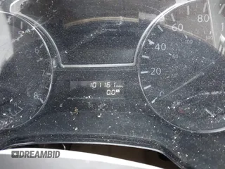 2015 Nissan Pathfinder SV z VIN 5N1AR2MN5FC711062, wystawiony jako IAAI lot #42173213 z przebiegiem 101 161 mil mil oraz . Historia ofert i sprzedaży dostępna na DreamBid. Obrazek 7.