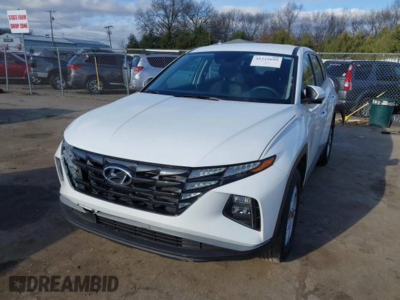 2024 Hyundai Tucson SE with VIN 5NMJACDE4RH333436, listed as a IAAI auction lot 41222699 with 15,002 mi miles. Bid and sale history available at carsss.com. Image 17.