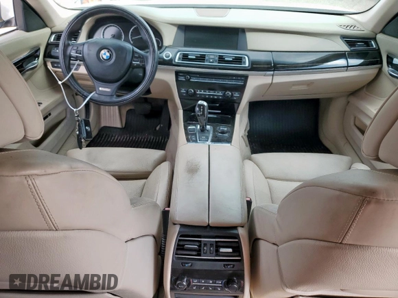 2009 BMW 7 Series 750Li с VIN WBAKB835X9CY59713, выставлен на аукционе Copart как лот 57151385 с пробегом 106 415 миль миль и Чистый • Clean title. История ставок и продаж доступна на DreamBid. Изображение 8.
