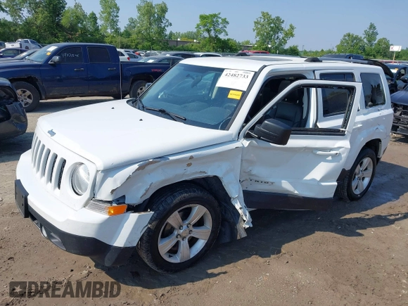 2013 Jeep Patriot Limited z VIN 1C4NJRCB8DD240450, wystawiony jako IAAI lot #42482733 z przebiegiem 149 659 mil mil oraz . Historia ofert i sprzedaży dostępna na DreamBid. Obrazek 2.