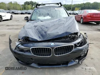 2019 BMW 3 Series 330i xDrive with VIN WBA8Z9C52KB220782, listed as a Copart auction lot 73659394 with 70,771 mi miles and Salvage Title. Bid and sale history available at carsss.com. Image 5.