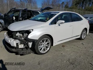 2010 Lexus HS 250h z VIN JTHBB1BA1A2006568, wystawiony jako Copart lot #47239005 z przebiegiem 80 661 mil mil oraz Szkoda całkowita • Salvage title. Historia ofert i sprzedaży dostępna na DreamBid. Obrazek 1.
