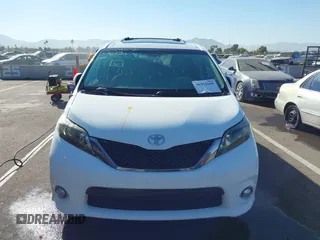 2014 Toyota Sienna SE with VIN 5TDXK3DCXES427950, listed as a IAAI auction lot 40394109 with 149,419 mi miles. Bid and sale history available at carsss.com. Image 12.