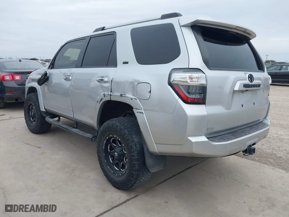 2019 Toyota 4Runner SR5 with VIN JTEZU5JRXK5206675, listed as a IAAI auction lot 41285714 with 75,597 mi miles. Bid and sale history available at carsss.com. Image 3.