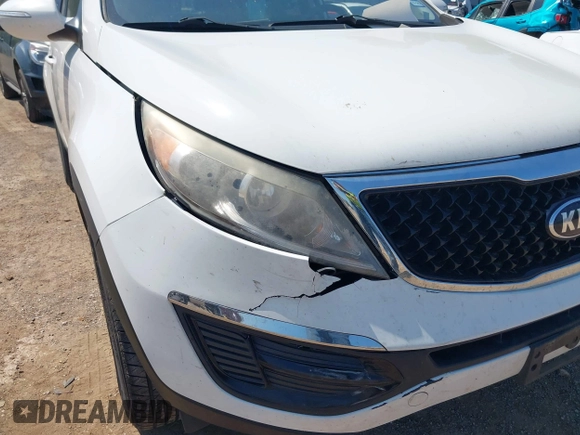 2015 Kia Sportage LX with VIN KNDPB3AC8F7720956, listed as a IAAI auction lot 41987551 with 178,281 mi miles and . Bid and sale history available at DreamBid. Image 6.