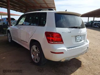 2014 Mercedes-Benz GLK-Class GLK 250 BlueTEC with VIN WDCGG0EB5EG310304, listed as a IAAI auction lot 41908998 with 1 mi miles. Bid and sale history available at carsss.com. Image 3.