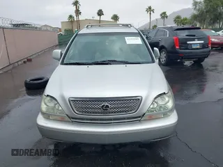 2001 Lexus RX 300 with VIN JTJGF10UX10106167, listed as a IAAI auction lot 42191985 with 194,200 mi miles and . Bid and sale history available at DreamBid. Image 12.