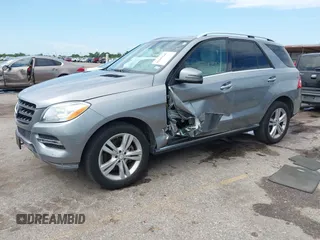 2013 Mercedes-Benz M 350 with VIN 4JGDA5HB9DA242959, listed as a IAAI auction lot 42447266 with 90,782 mi miles and . Bid and sale history available at DreamBid. Image 2.