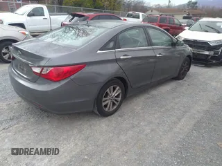 2013 Hyundai Sonata GLS with VIN 5NPEB4AC8DH770164, listed as a IAAI auction lot 40880615 with 168,511 mi miles and . Bid and sale history available at carsss.com. Image 4.