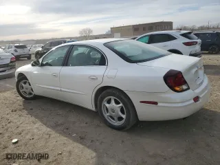 2001 Oldsmobile Aurora with VIN 1G3GS64C014109357, listed as a Copart auction lot 50000355 with 134,722 mi miles and Salvage Title. Bid and sale history available at carsss.com. Image 2.