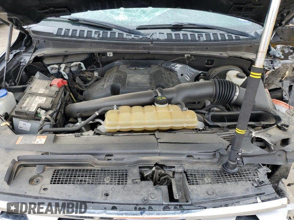 2020 Ford Expedition Max Limited z VIN 1FMJK1KT5LEA19352, wystawiony jako Copart lot #54981995 z przebiegiem 124 453 mil mil oraz Szkoda całkowita • Salvage title. Historia ofert i sprzedaży dostępna na DreamBid. Obrazek 12.
