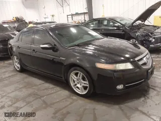 2008 Acura TL with VIN 19UUA662X8A003537, listed as a IAAI auction lot 41881035 with 235,250 mi miles. Bid and sale history available at carsss.com. Image 1.