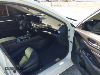 2023 Nissan Altima SR z VIN 1N4BL4CV6PN423635, wystawiony jako IAAI lot #42280027 z przebiegiem 21 193 mil mil oraz . Historia ofert i sprzedaży dostępna na DreamBid. Obrazek 5.