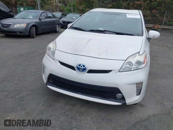 2015 Toyota Prius Four with VIN JTDKN3DU2F0430937, listed as a IAAI auction lot 41961875 with 305,044 mi miles. Bid and sale history available at carsss.com. Image 6.