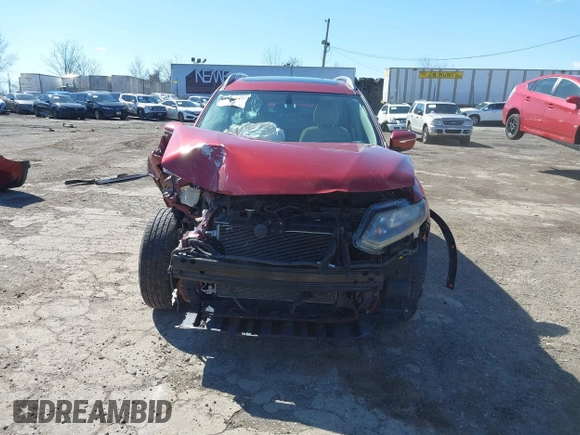 2015 Nissan Rogue SL with VIN 5N1AT2MT4FC921992, listed as a IAAI auction lot 41754087 with 211,116 mi miles. Bid and sale history available at carsss.com. Image 6.