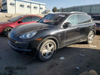 2013 Porsche Cayenne S Hybrid с VIN WP1AE2A24DLA14987, выставлен на аукционе Copart как лот 83110114 с пробегом 95 252 миль миль и Чистый • Clean title. История ставок и продаж доступна на DreamBid. Изображение 1.