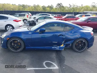 2013 Scion FR-S z VIN JF1ZNAA13D2733259, wystawiony jako IAAI lot #41876078 z przebiegiem 120 321 mil mil oraz . Historia ofert i sprzedaży dostępna na DreamBid. Obrazek 15.