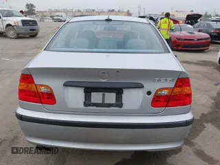 2004 BMW 3 Series 325i with VIN WBAAZ33464KP85402, listed as a IAAI auction lot 42643413 with 48,706 mi miles and . Bid and sale history available at DreamBid. Image 16.