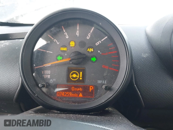 2016 MINI Countryman S z VIN WMWZC5C55GWU00739, wystawiony jako IAAI lot #41333148 z przebiegiem 74 259 mil mil oraz . Historia ofert i sprzedaży dostępna na DreamBid. Obrazek 7.