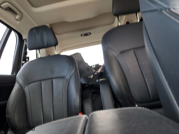 2021 BMW X7 xDrive40i with VIN 5UXCW2C02M9F78011, listed as a Copart auction lot 42445415 with 7,000 mi miles and Salvage Title. Bid and sale history available at carsss.com. Image 10.