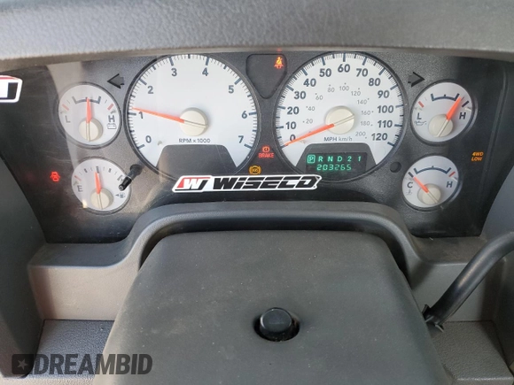 2006 Dodge 1500 SLT with VIN 1D7HU16286J140506, listed as a Copart auction lot 86950944 with 203,265 mi miles and Salvage Title. Bid and sale history available at DreamBid. Image 9.