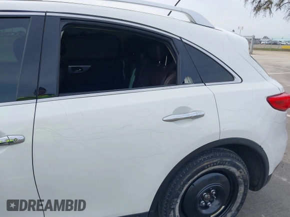 2012 Infiniti FX with VIN JN8AS1MUXCM122268, listed as a IAAI auction lot 41696622 with 158,335 mi miles and . Bid and sale history available at DreamBid. Image 6.