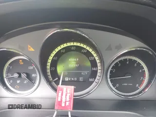 2011 Mercedes-Benz C 300 Sport с VIN WDDGF5EB2BA460963, выставлен на аукционе IAAI как лот 42511005 с пробегом 157 797 миль миль и . История ставок и продаж доступна на DreamBid. Изображение 7.