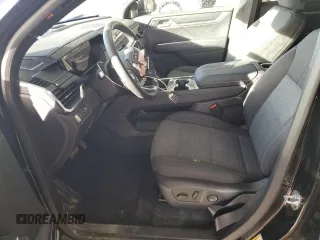 2025 GMC Acadia AWD Elevation z VIN 1GKENNRS0SJ147963, wystawiony jako Copart lot #46692185 z przebiegiem 2 767 mil mil oraz Czysty tytuł • Clean title. Historia ofert i sprzedaży dostępna na DreamBid. Obrazek 7.