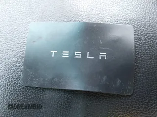 2015 Tesla Model S 85D with VIN 5YJSA1H46FF082264, listed as a IAAI auction lot 42068959 with 98,693 mi miles. Bid and sale history available at carsss.com. Image 11.