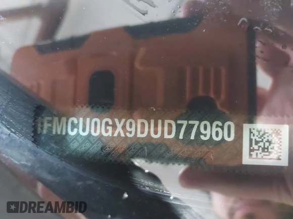 2013 Ford Escape SE с VIN 1FMCU0GX9DUD77960, выставлен на аукционе IAAI как лот 41498045 с пробегом 152 730 миль миль и . История ставок и продаж доступна на DreamBid. Изображение 9.