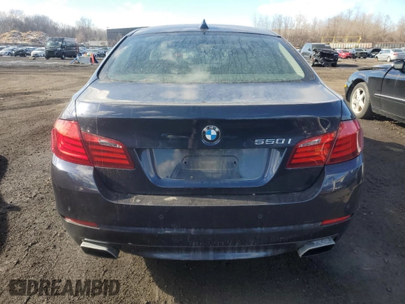 2012 BMW 5 Series 550i xDrive z VIN WBAFU9C58CC788178, wystawiony jako Copart lot #42806645 z przebiegiem 95 447 mil mil oraz Szkoda całkowita • Salvage title. Historia ofert i sprzedaży dostępna na DreamBid. Obrazek 6.