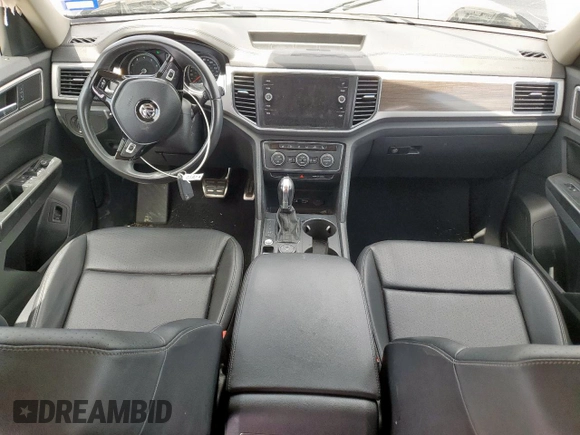 2019 Volkswagen Atlas SE with VIN 1V2XR2CA0KC560587, listed as a Copart auction lot 61511165 with 101,731 mi miles and Salvage title. Bid and sale history available at DreamBid. Image 8.
