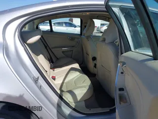 2014 Volvo S60 T5 with VIN YV1612FS3E2290445, listed as a IAAI auction lot 41615450 with 1 mi miles. Bid and sale history available at carsss.com. Image 8.