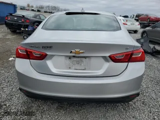2018 Chevrolet Malibu LT with VIN 1G1ZD5ST3JF129163, listed as a Copart auction lot 82432514 with 122,870 mi miles and Salvage Title. Bid and sale history available at carsss.com. Image 6.