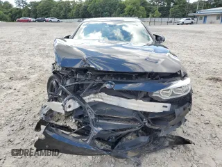 2015 BMW M4 with VIN WBS3R9C52FK330520, listed as a Copart auction lot 68379264 with 60,983 mi miles and Salvage Title. Bid and sale history available at carsss.com. Image 5.