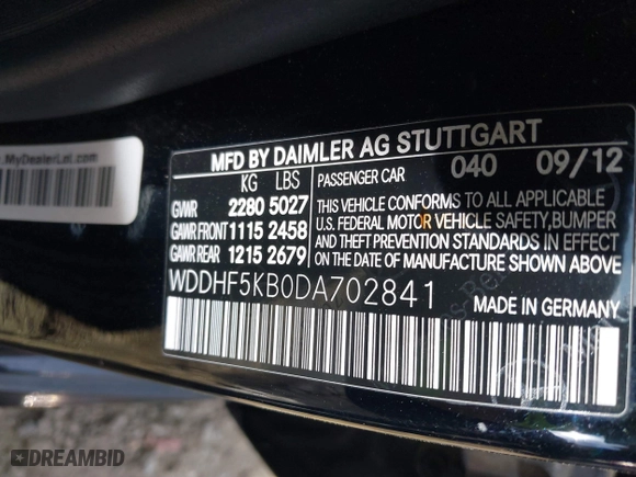 2013 Mercedes-Benz E-Class E 350 Luxury with VIN WDDHF5KB0DA702841, listed as a IAAI auction lot 41875593 with 276,264 mi miles. Bid and sale history available at carsss.com. Image 9.