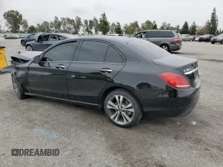2019 Mercedes-Benz C 300 z VIN WDDWF8DB1KR483781, wystawiony jako Copart lot #53326925 z przebiegiem 60 866 mil mil oraz Szkoda całkowita • Salvage title. Historia ofert i sprzedaży dostępna na DreamBid. Obrazek 2.