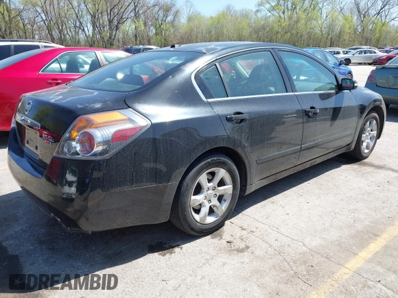 2008 Nissan Altima 3.5 SE with VIN 1N4BL21E28C140184, listed as a IAAI auction lot 41979848 with 146,107 mi miles. Bid and sale history available at carsss.com. Image 4.
