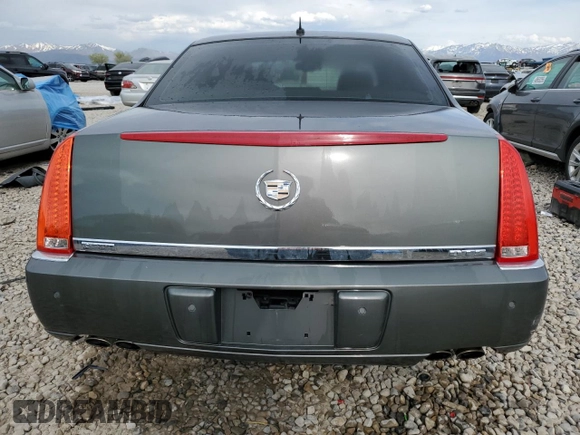 2008 Cadillac DTS 1SC z VIN 1G6KD57Y58U117294, wystawiony jako Copart lot #53862205 z przebiegiem 116 667 mil mil oraz Szkoda całkowita • Salvage title. Historia ofert i sprzedaży dostępna na DreamBid. Obrazek 6.