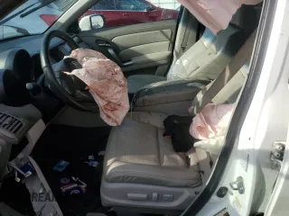 2011 Acura RDX z VIN 5J8TB1H20BA002316, wystawiony jako Copart lot #51065205 z przebiegiem Nie podano mil oraz Szkoda całkowita • Salvage title. Historia ofert i sprzedaży dostępna na DreamBid. Obrazek 7.