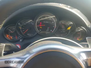 2014 Porsche Cayenne Turbo with VIN WP1AC2A25ELA81007, listed as a Copart auction lot 62140075 with 60,211 mi miles and Salvage title. Bid and sale history available at DreamBid. Image 9.