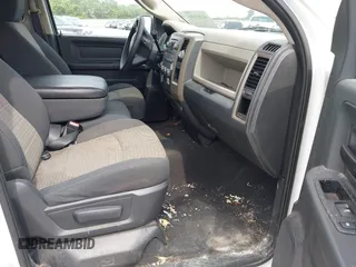 2012 Ram 1500 Express с VIN 1C6RD7FT9CS110745, выставлен на аукционе IAAI как лот 42393103 с пробегом 315 829 миль миль и . История ставок и продаж доступна на DreamBid. Изображение 5.