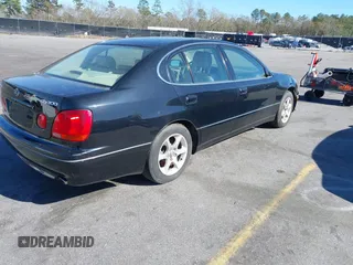 2004 Lexus GS 300 z VIN JT8BD69S240197679, wystawiony jako IAAI lot #41824262 z przebiegiem 238 299 mil mil oraz . Historia ofert i sprzedaży dostępna na DreamBid. Obrazek 4.