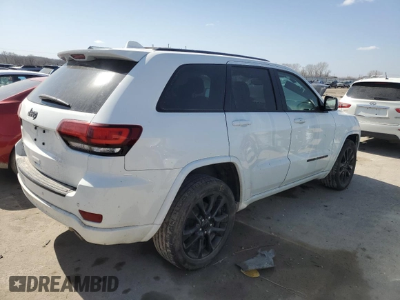 2020 Jeep Grand Cherokee Altitude with VIN 1C4RJFAG2LC232993, listed as a Copart auction lot 48244695 with 77,780 mi miles and Salvage title. Bid and sale history available at DreamBid. Image 3.